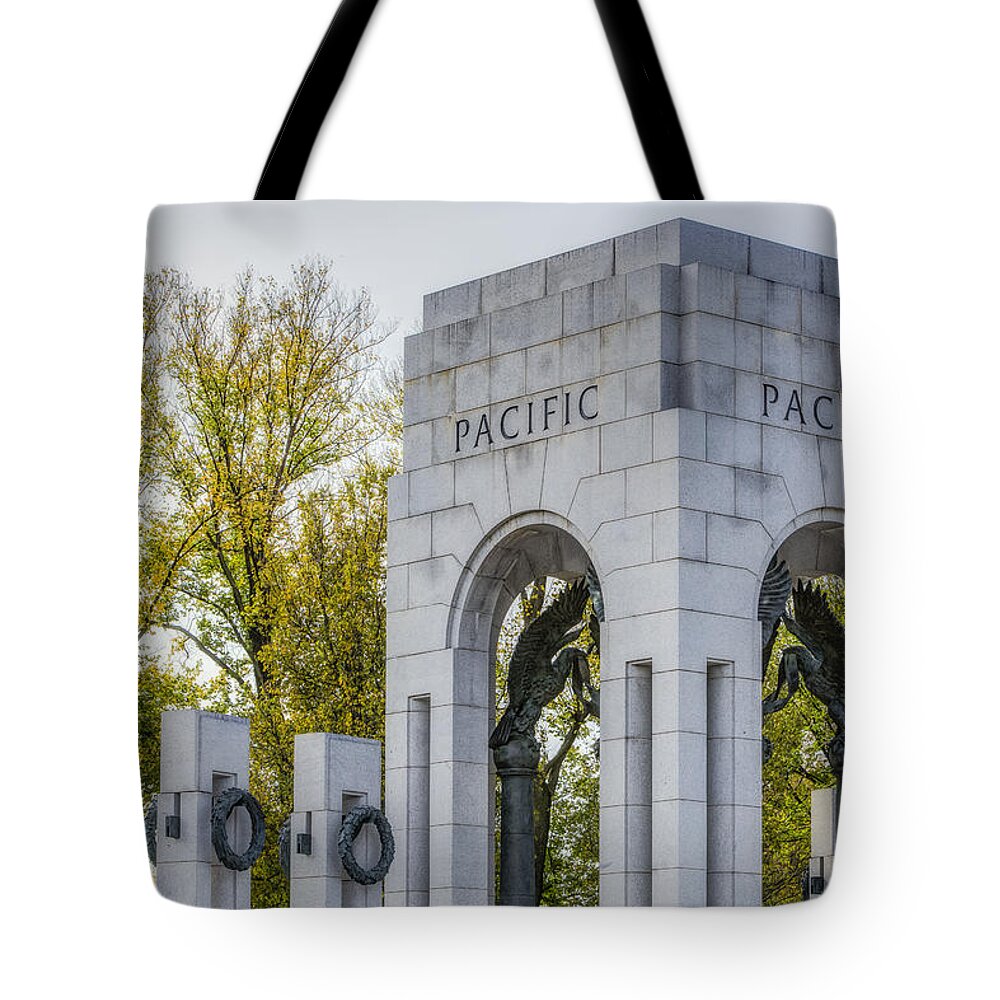 World War Ii Memorial Tote Bag featuring the photograph WWII Paciific Memorial by Susan Candelario