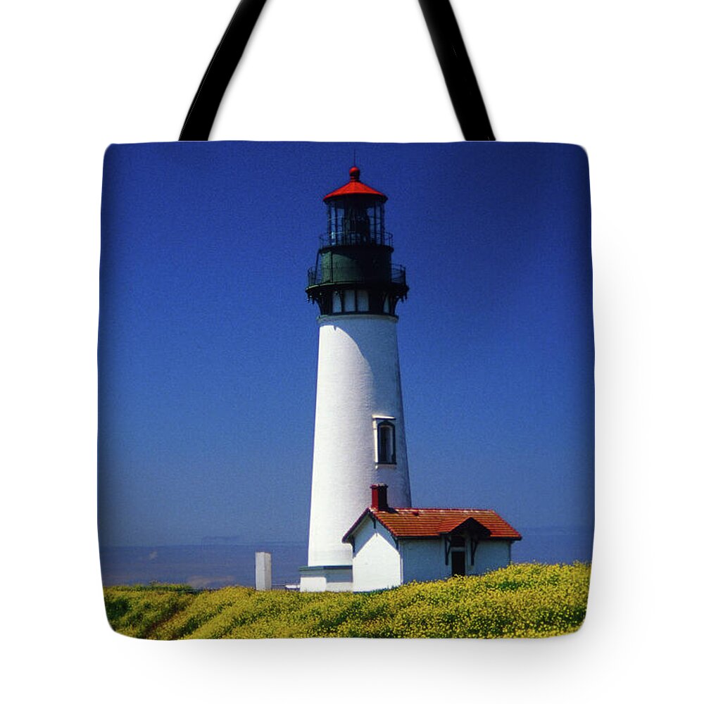 Images Tote Bag featuring the photograph Yaquina Head Lighthouse by Rick Bures
