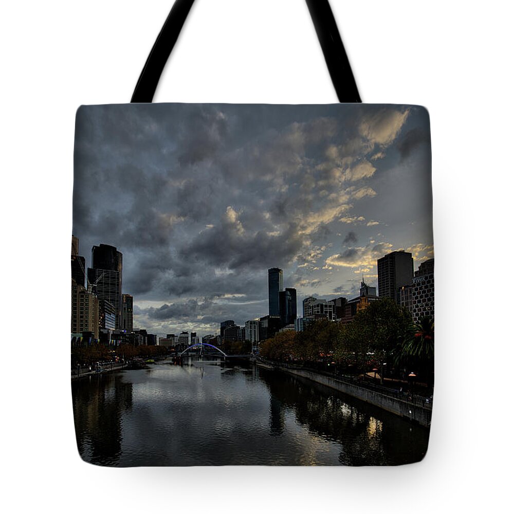 Melbourne Tote Bag featuring the photograph Yarra River Sunset, Melbourne by Ross Henton
