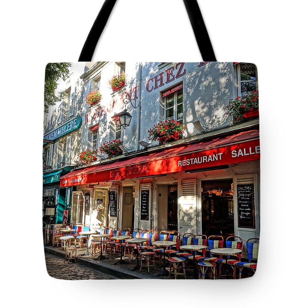 Paris Tote Bag featuring the photograph Good Morning Paris by Patricia Caron
