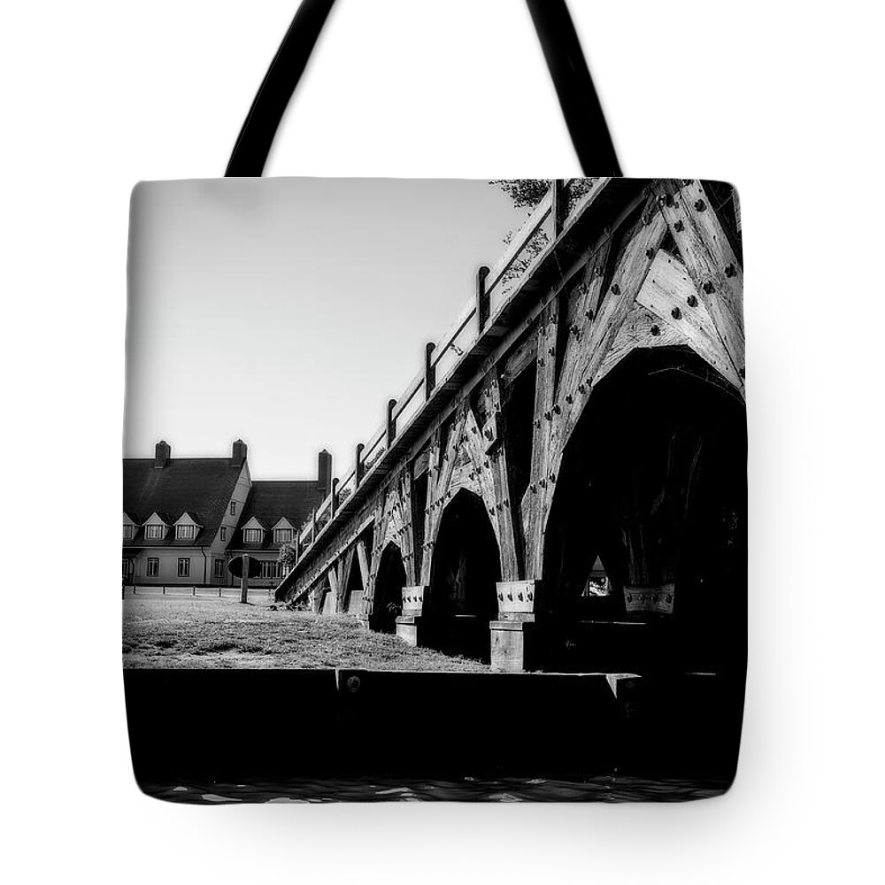 Bridge Tote Bag featuring the photograph Whalehead Club #1 by Alan Raasch