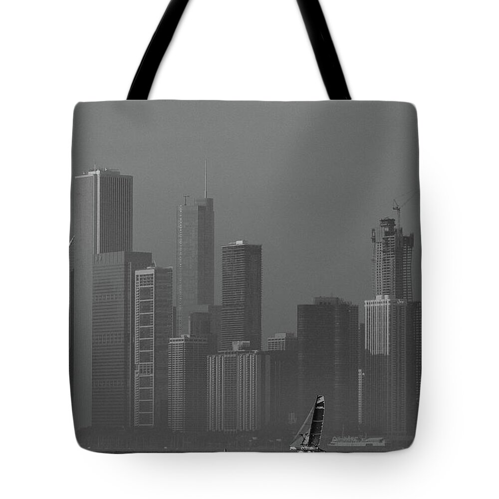 M32 Tote Bag featuring the photograph Extreme2 #37 by Steven Lapkin