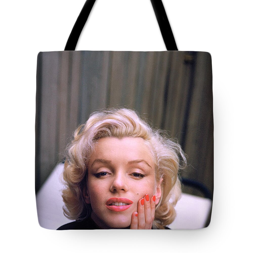 Marilyn Monroe Tote Bag featuring the photograph Marilyn Monroe #5 by Alfred Eisenstaedt