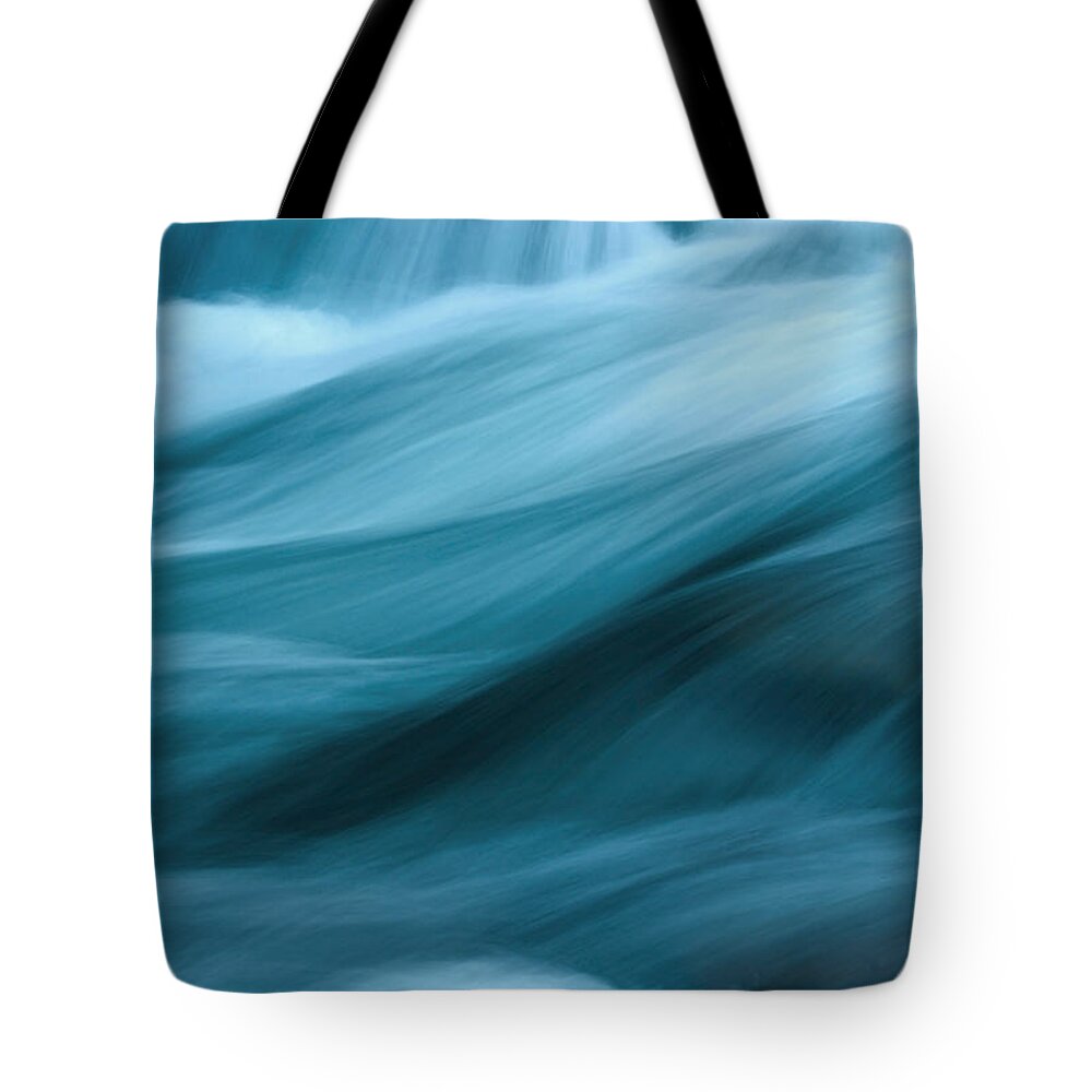 Curve Tote Bag featuring the photograph Abstract Flowing Water by Wweagle