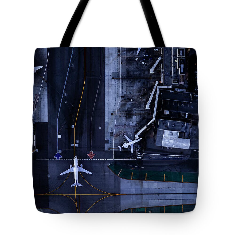 Outdoors Tote Bag featuring the photograph Airliners At Gates And Control Tower At by Michael H
