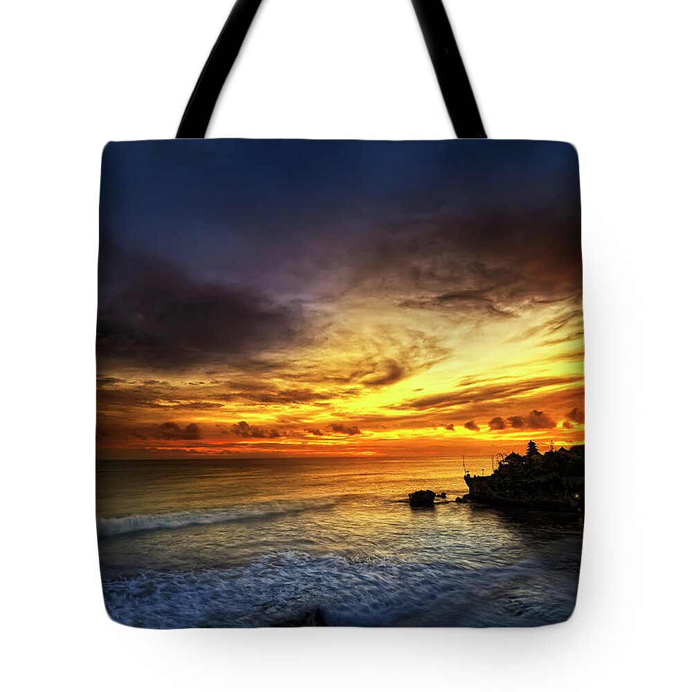 Scenics Tote Bag featuring the photograph Bali - Tanah Lot by By Toonman