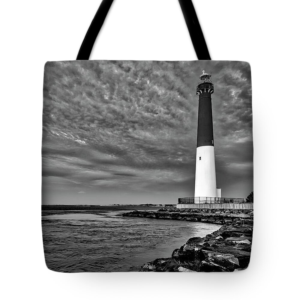 Barnegat Light Tote Bag featuring the photograph Barnegat Lighthouse Afternoon BW by Susan Candelario
