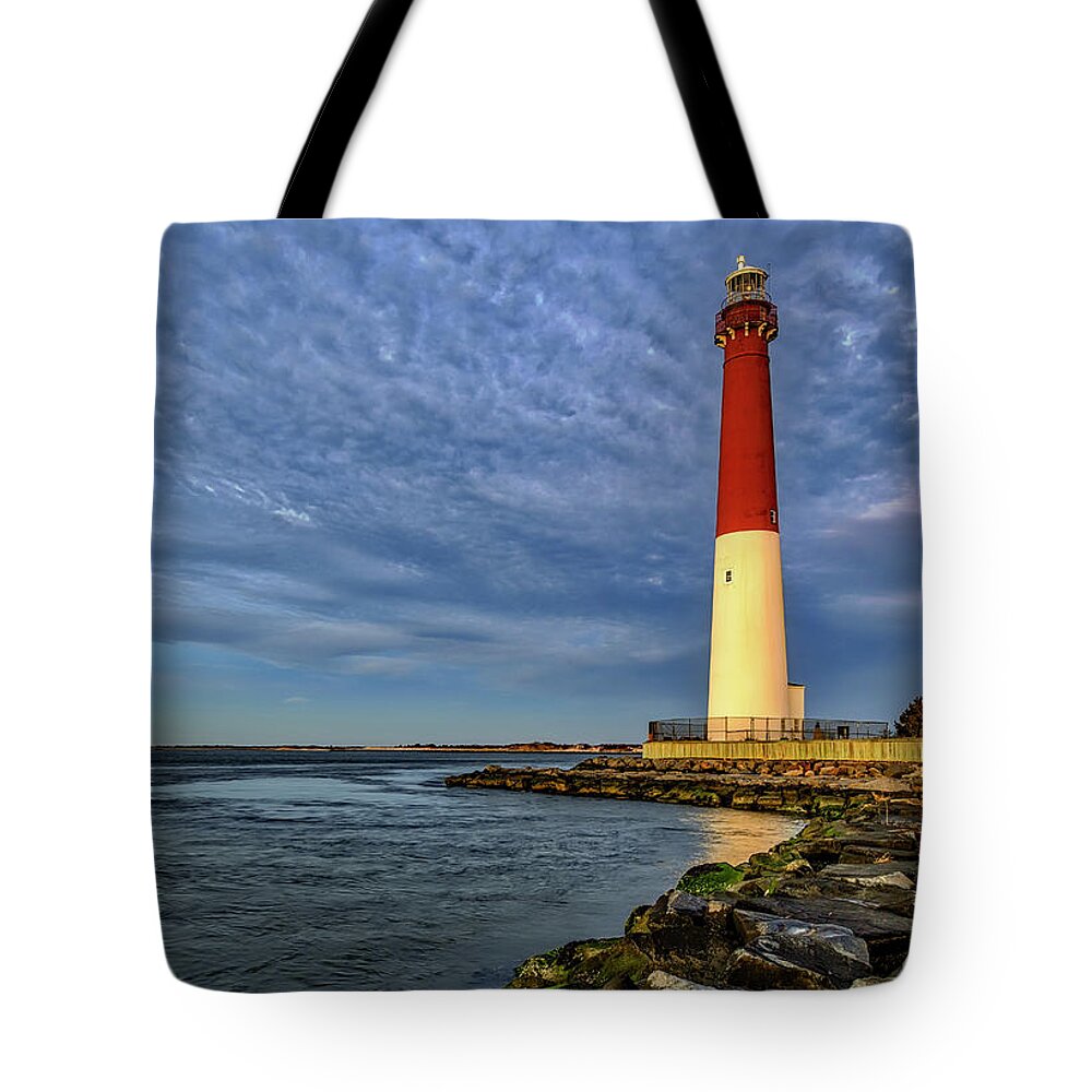 Barnegat Light Tote Bag featuring the photograph Barnegat Lighthouse Afternoon by Susan Candelario