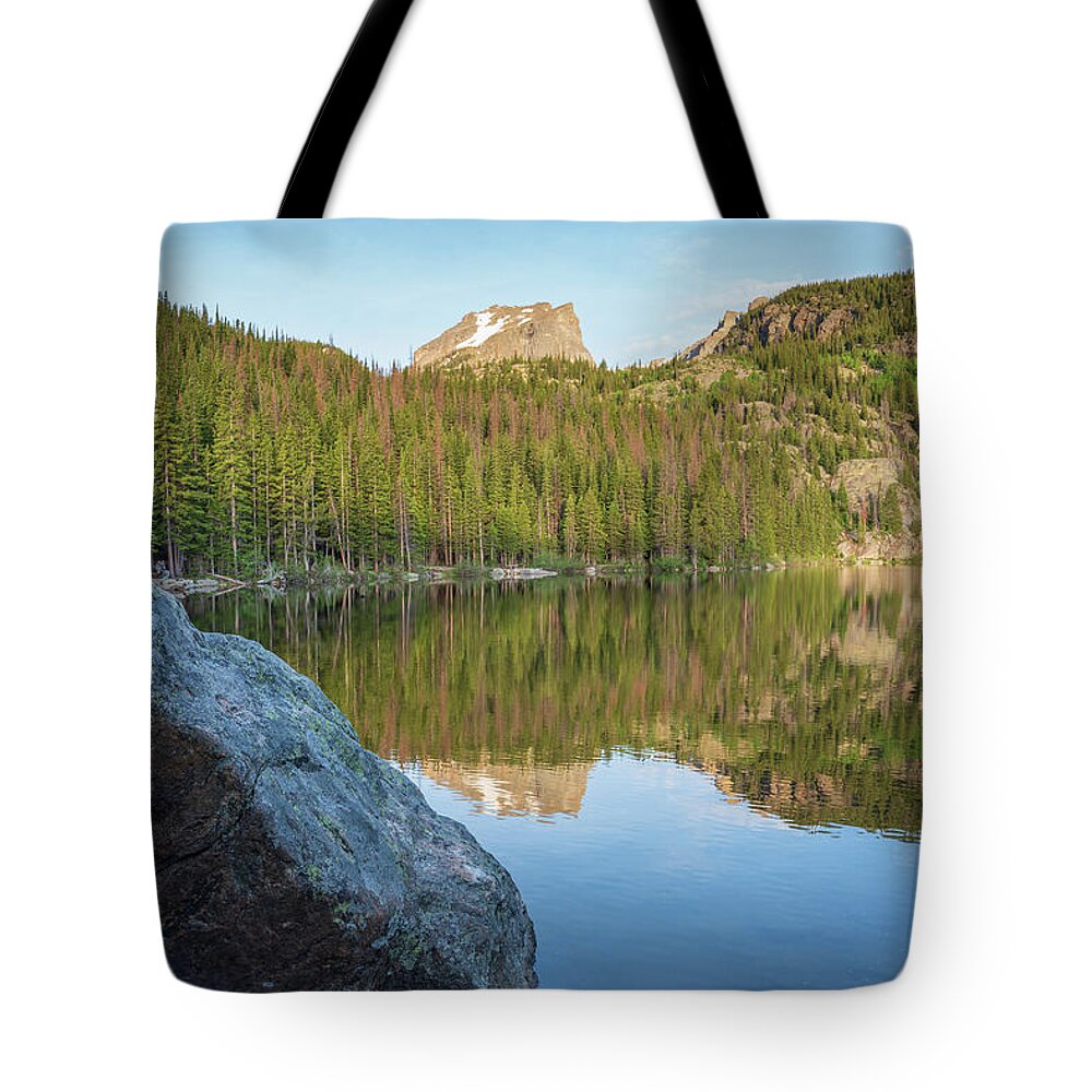 Alpine Tote Bag featuring the photograph Bear Lake in Rocky Mountain National PArk by Kyle Lee