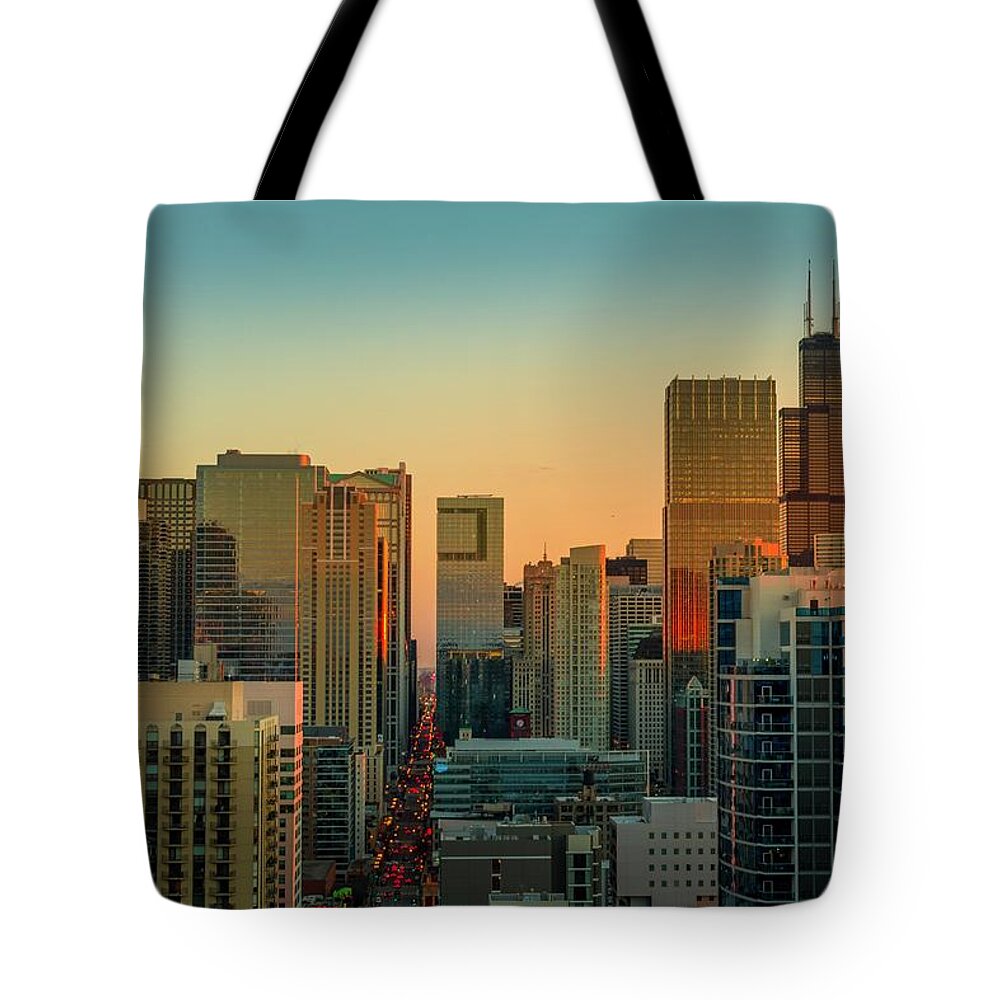 Chicago Tote Bag featuring the photograph Beautiful Sunset - Chicago, IL by Bobby K
