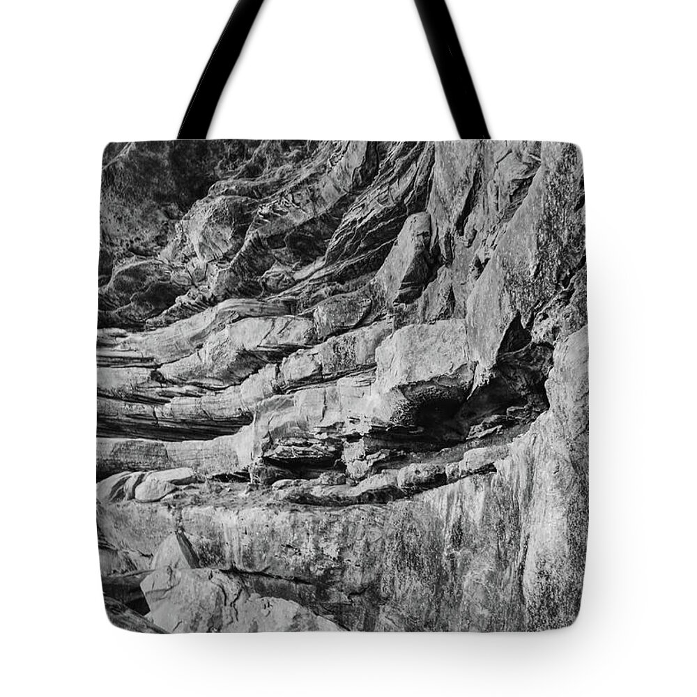 Tennessee Tote Bag featuring the photograph Black And White Sandstone Cliff by Phil Perkins