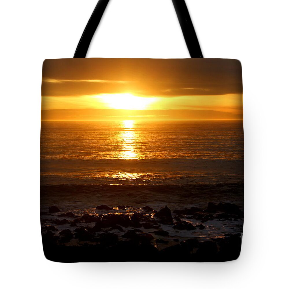 Sunset Tote Bag featuring the photograph Cambria Sunset by Katherine Erickson