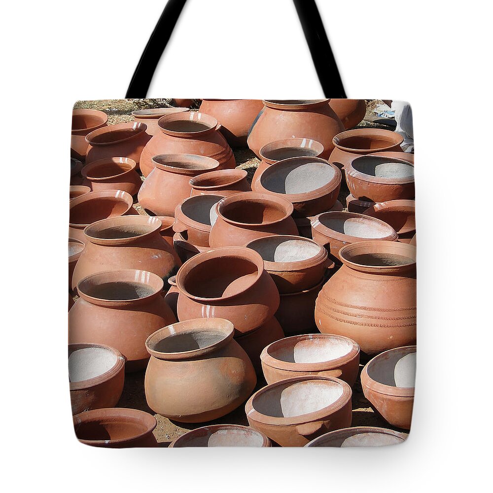 India Tote Bag featuring the photograph Clay pots for sale in Chatikona by Steve Estvanik