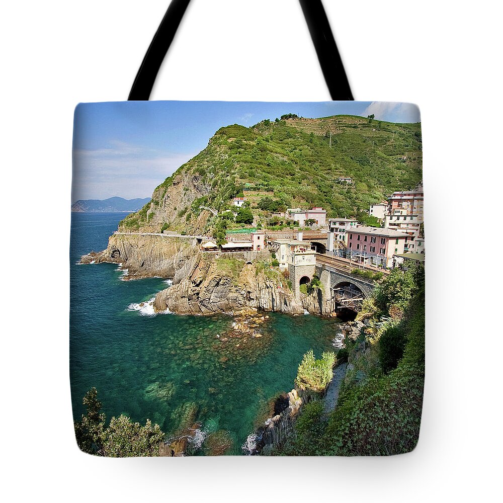Arch Tote Bag featuring the photograph Coastal Railway Tunnel In Italian by Wx Photography