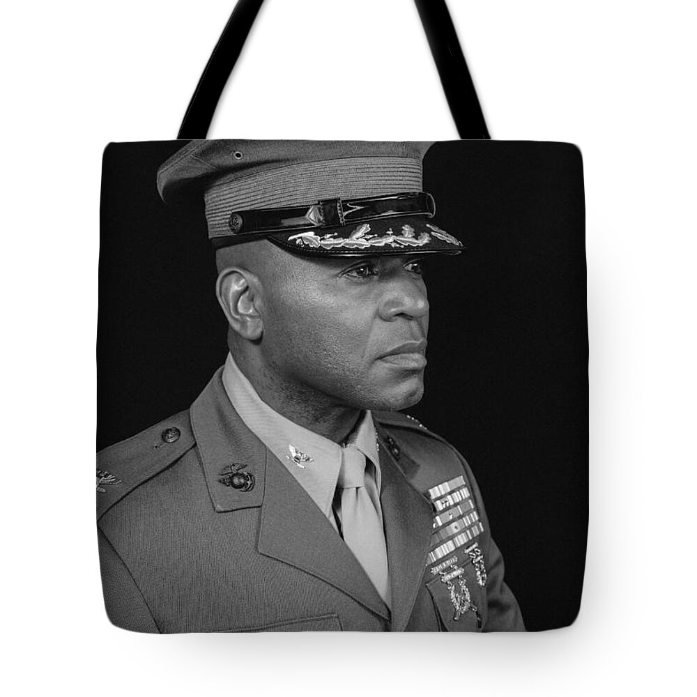  Tote Bag featuring the photograph Colonel Al Trimble by Al Harden