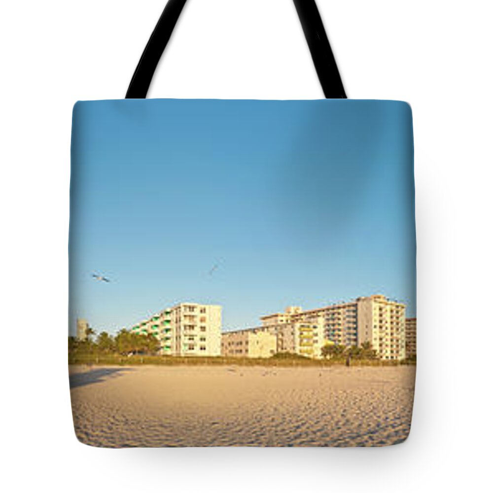 Water's Edge Tote Bag featuring the photograph Colorful Beach Hut In Florida by Fotovoyager