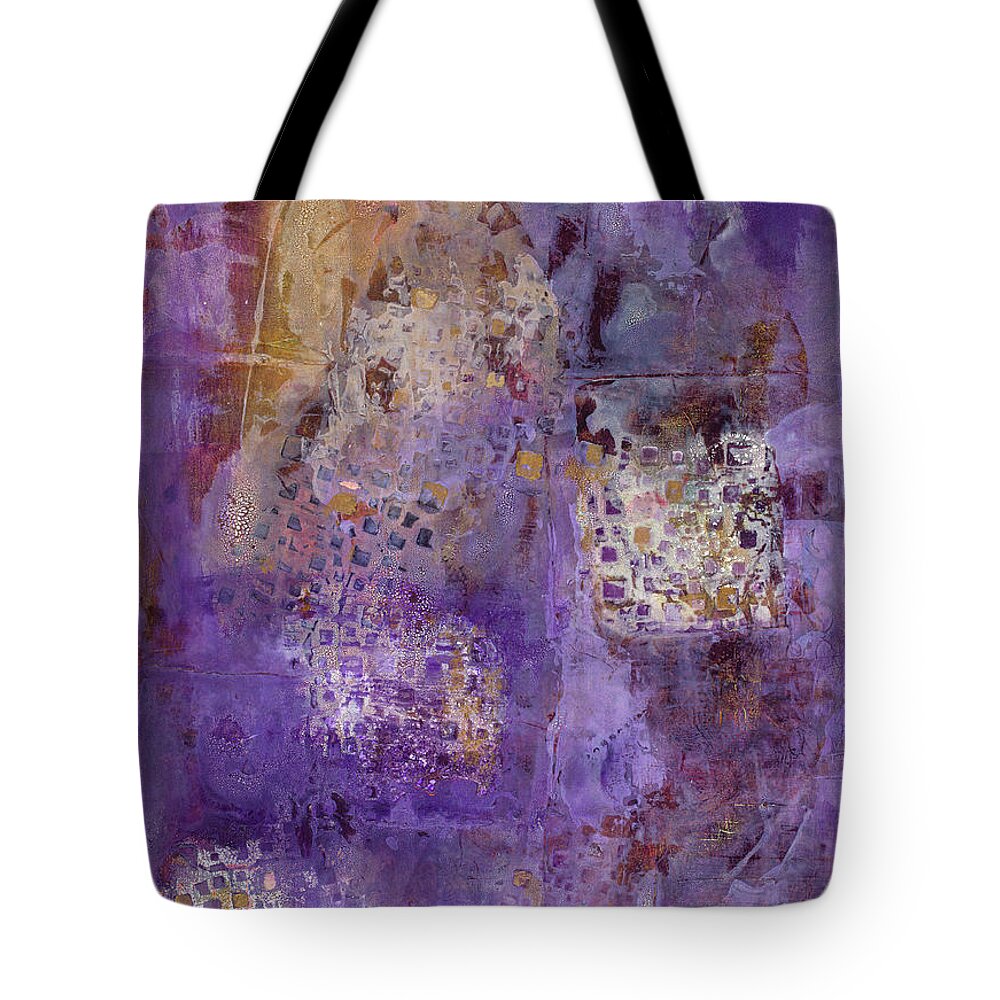 Abstract Tote Bag featuring the painting Cracklin' Gold by Pat Saunders-White