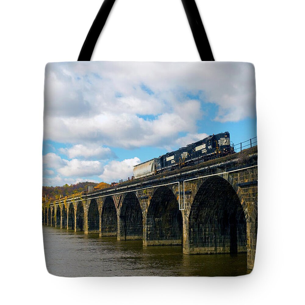D2-rr-0210 Tote Bag featuring the photograph Crossing the Rockville by Paul W Faust - Impressions of Light