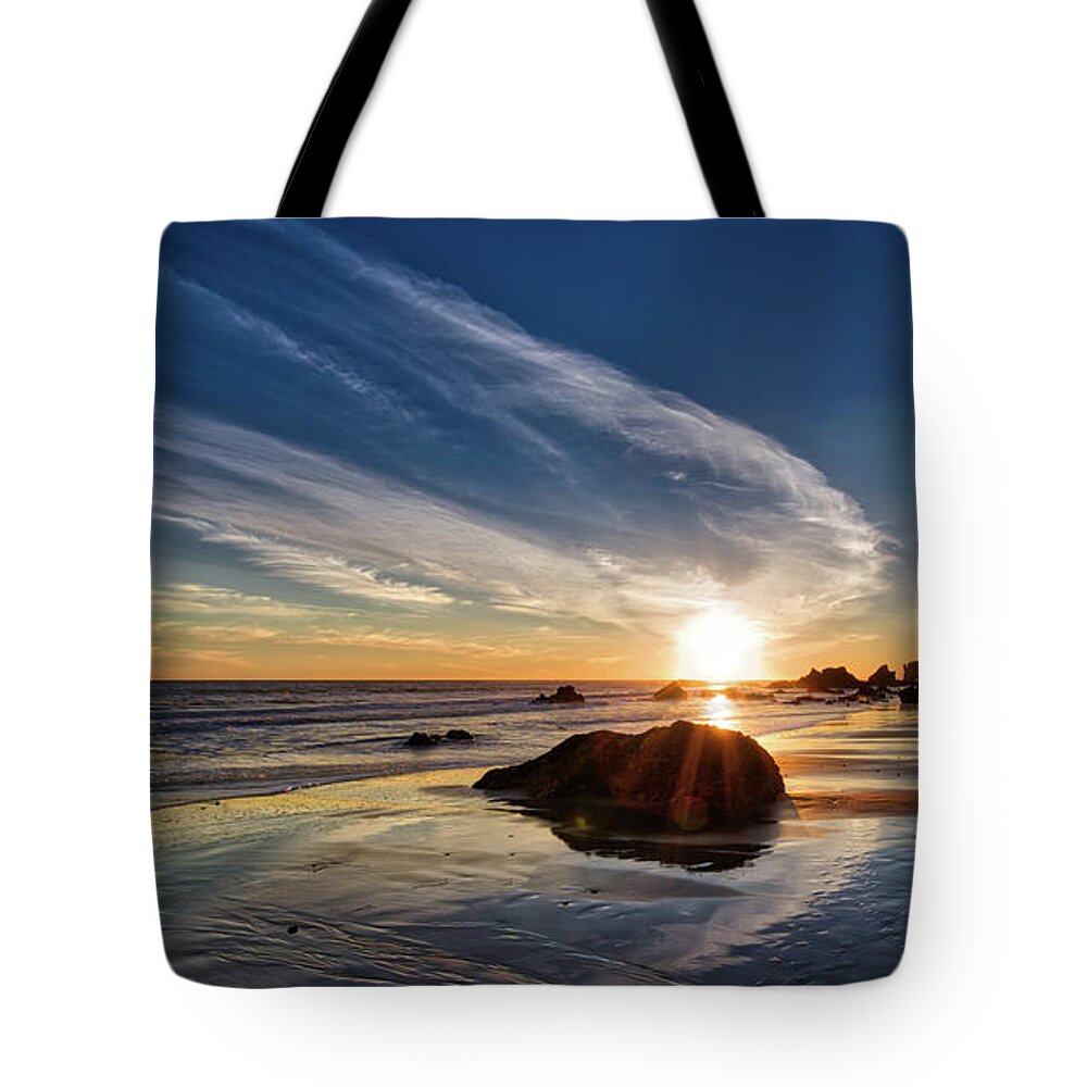 El Matador Beach Tote Bag featuring the photograph El Matador Beach Sunset by Dean Ginther