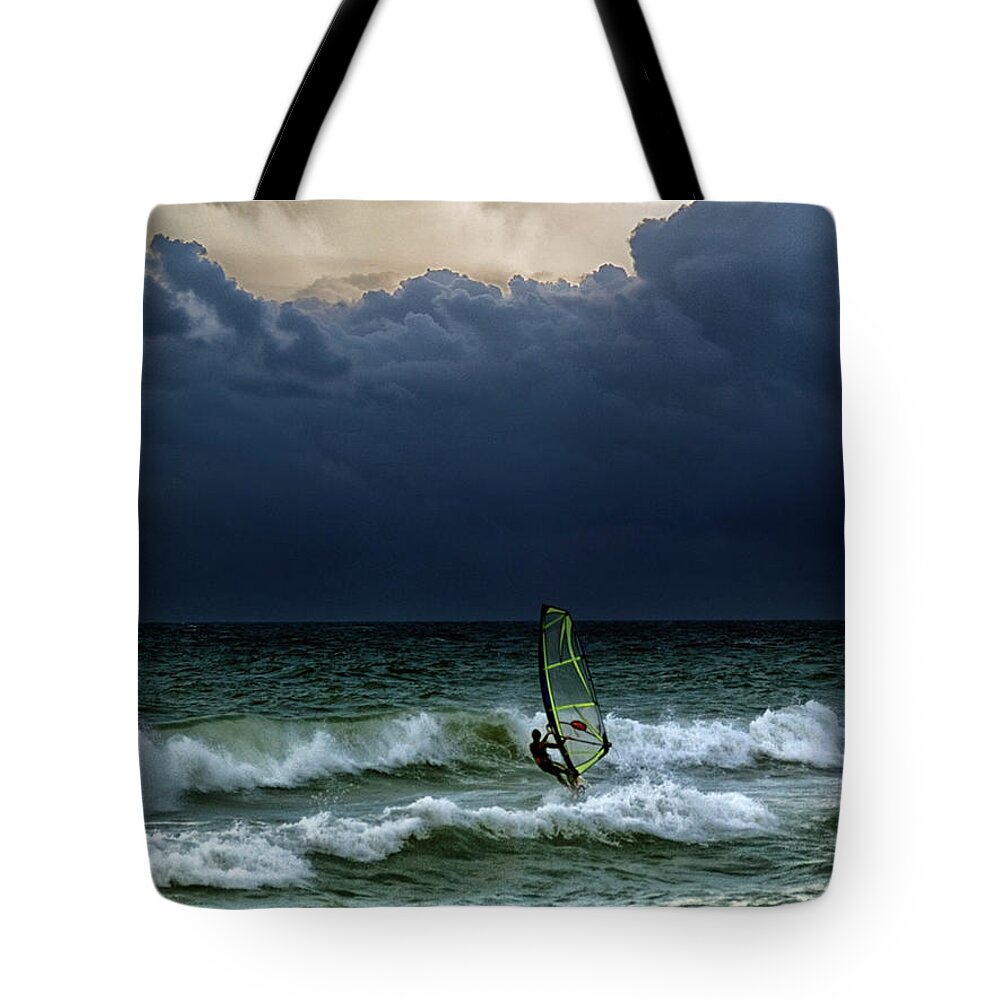 People Tote Bag featuring the photograph El Surfero by F. Antolín Hernández