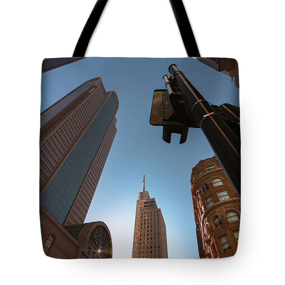 Ervay Tote Bag featuring the photograph Ervay by Peter Hull