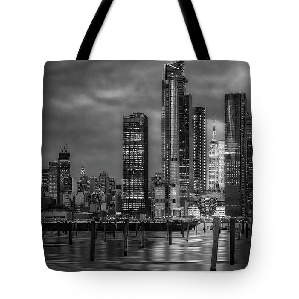 Nyc Skyline Tote Bag featuring the photograph ESB NYC Hudson Yards Skyline BW by Susan Candelario