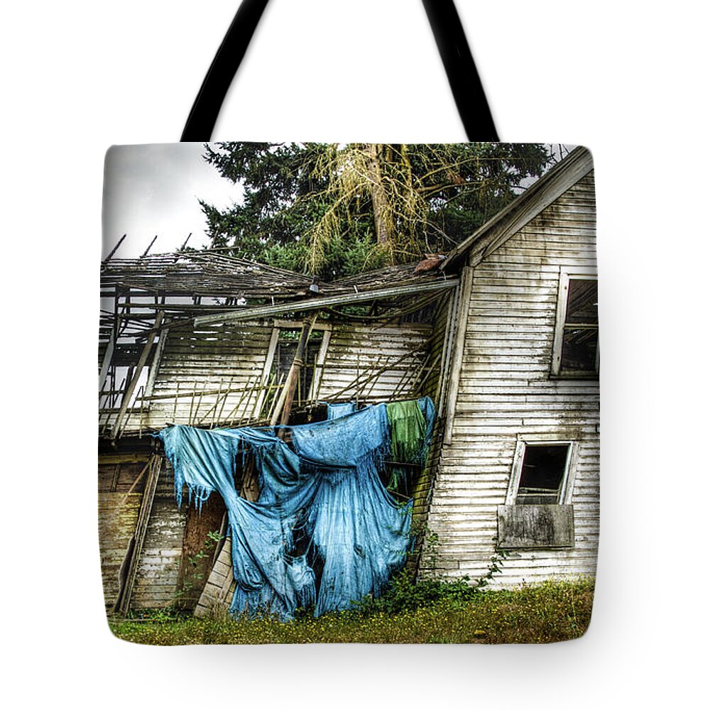 Fixer Upper Tote Bag featuring the photograph Fixer Upper by Jean Noren