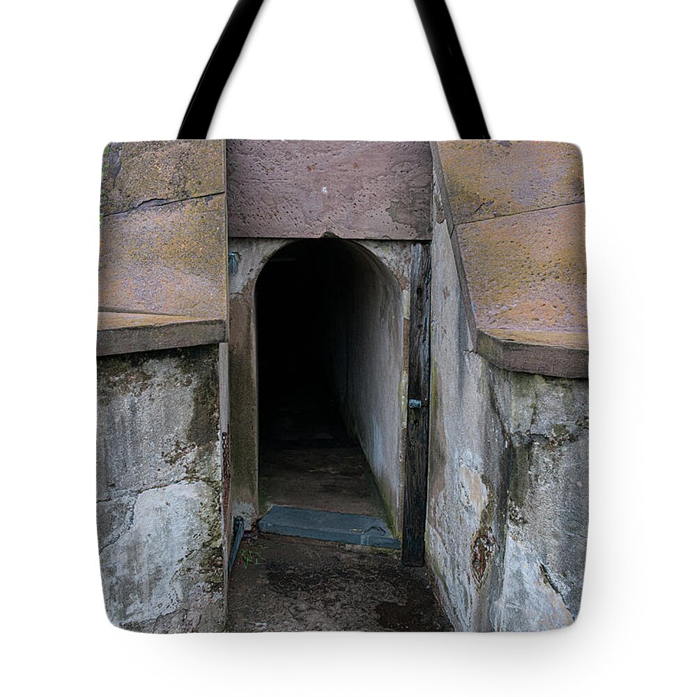 Fort Moultrie Tote Bag featuring the photograph Fort Moultrie Entry by Dale Powell