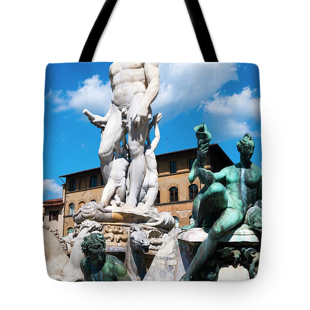 Statue Tote Bag featuring the photograph Fountain Of Neptune, Firenze, Italy by Nico Tondini