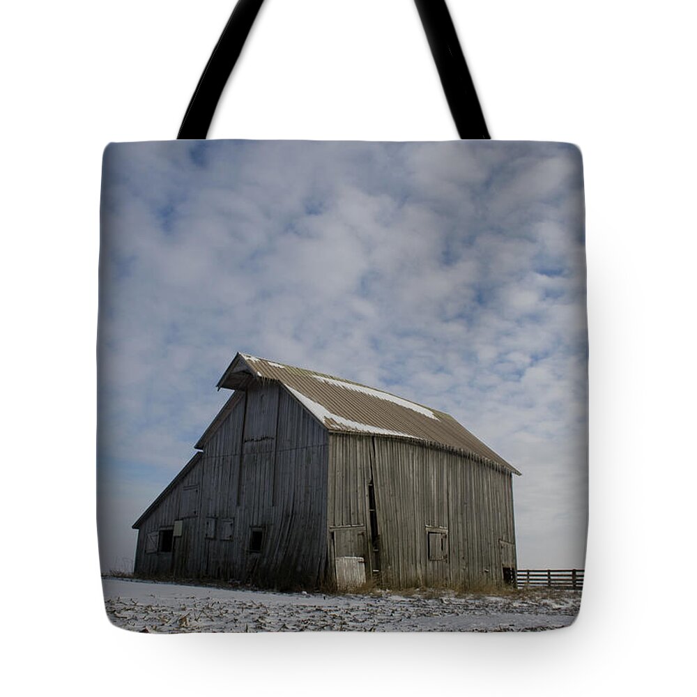 Frozen Dusting Barn Tote Bag featuring the photograph Frozen Dusting Barn by Dylan Punke