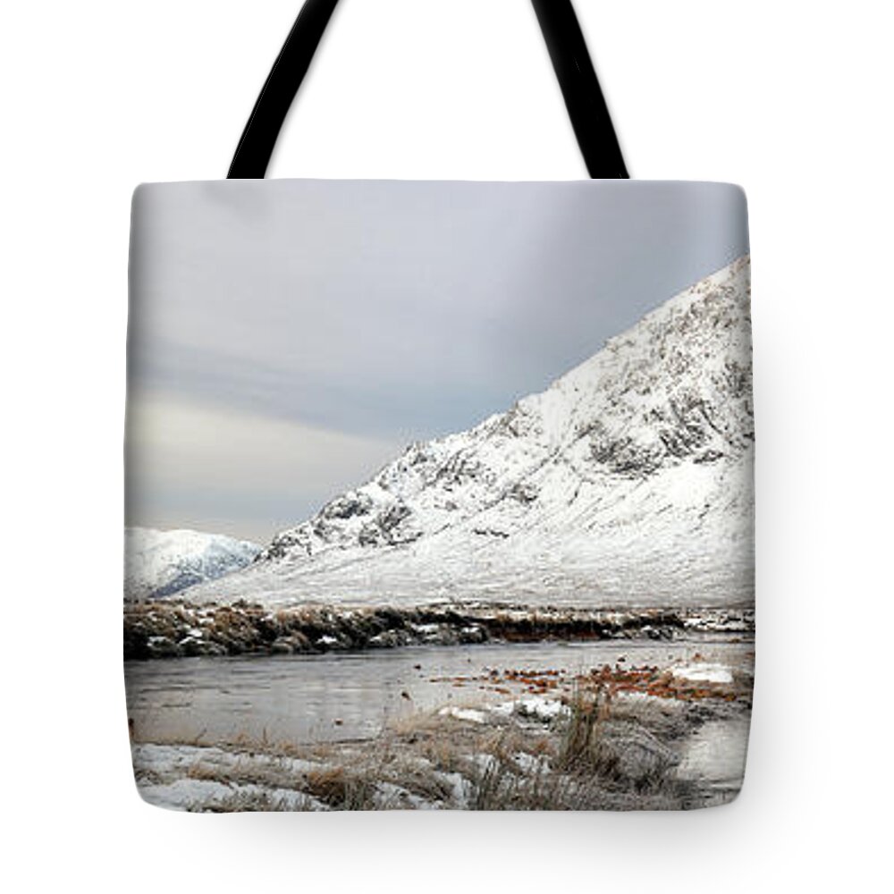  Tote Bag featuring the photograph Glencoe Snowy Morning by Grant Glendinning