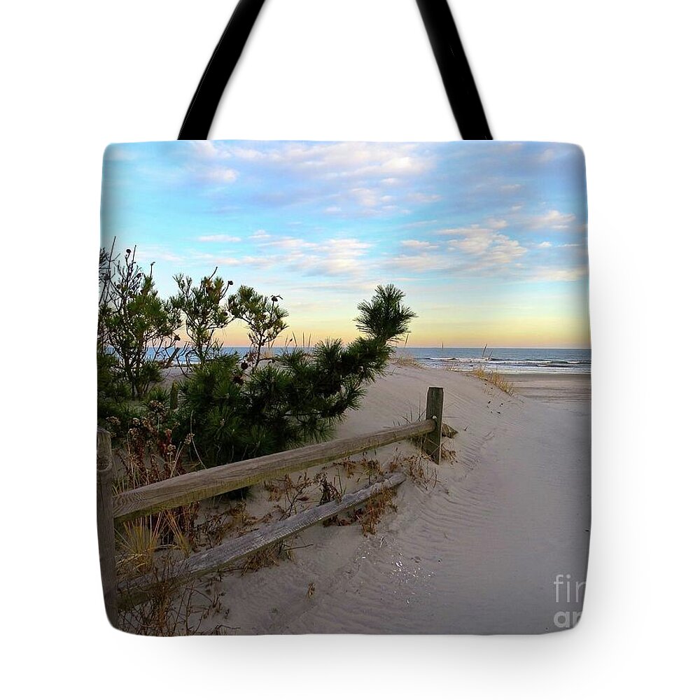 Sea Isle City New Jersey Tote Bag featuring the photograph Headed to the Beach in Sea Isle by Nancy Patterson