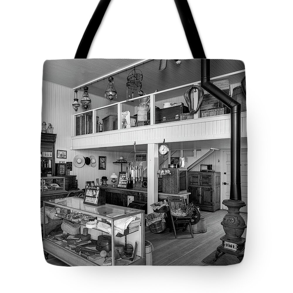 Allensworth Park Tote Bag featuring the photograph Hindsman General Store - Allensworth State Park - Black And White by Gene Parks