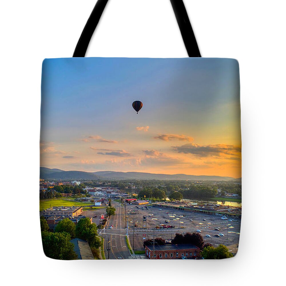New York Tote Bag featuring the photograph Hot Air Ballon Sunset by Anthony Giammarino