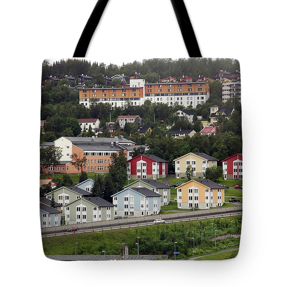 Tranquility Tote Bag featuring the photograph Houses At Tromso by By R.duran (rduranmerino@gmail.com)
