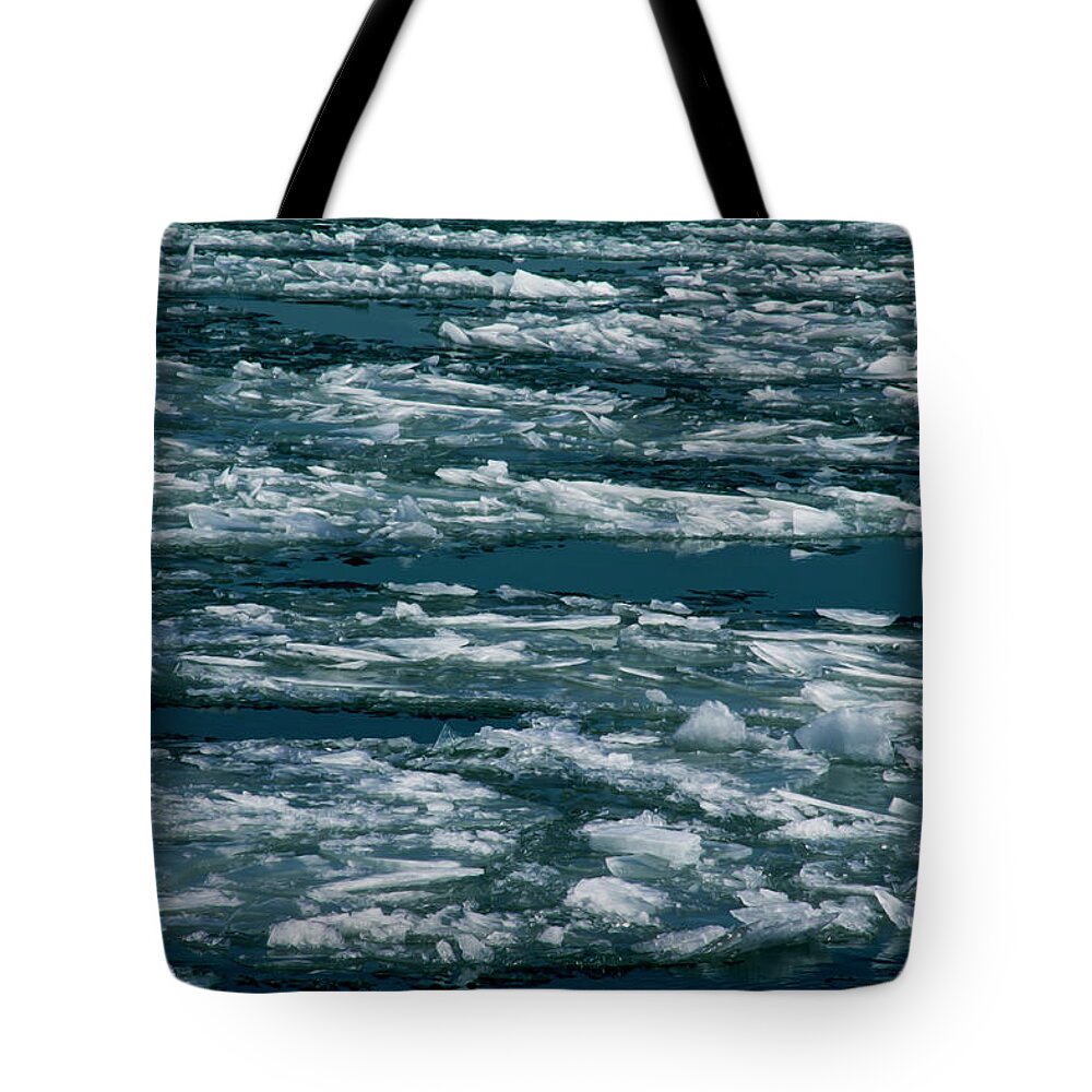 Ice Tote Bag featuring the photograph Ice cold with filter by Stuart Manning