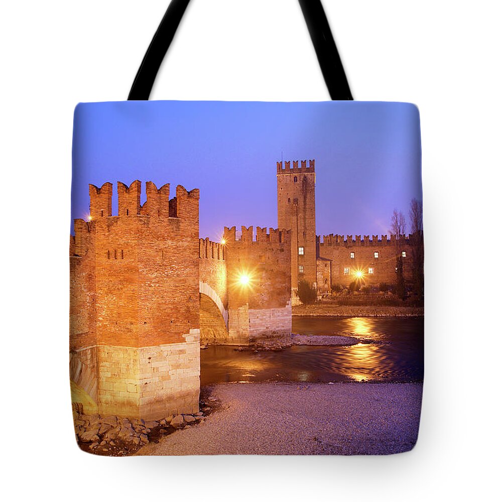 Arch Tote Bag featuring the photograph Italy, Veneto, Verona. Ponte Scaligero by Maremagnum