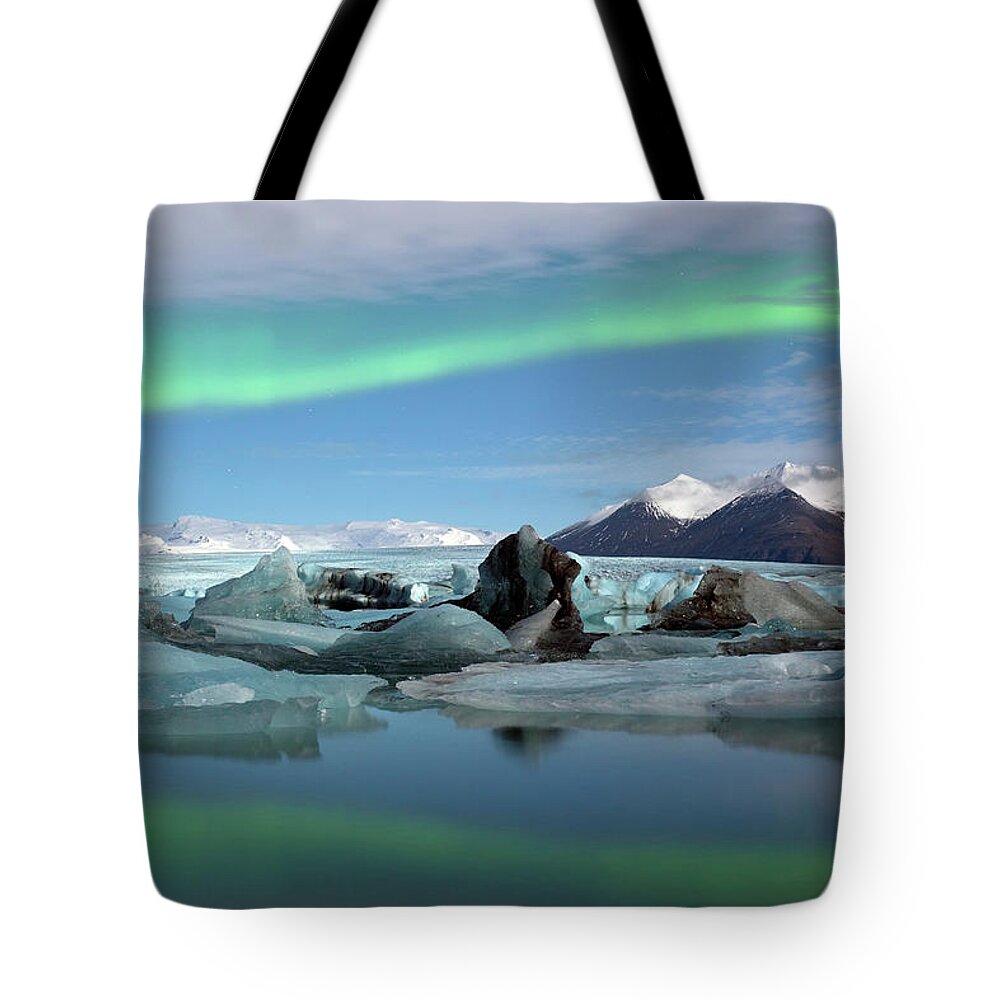 Glacier Lagoon Tote Bag featuring the photograph Jokulsarlon Aurora by Antonyspencer