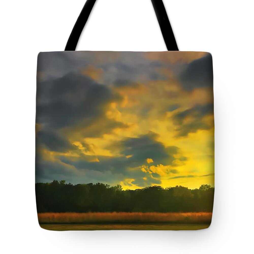  Tote Bag featuring the photograph Just Before Sunset by Jack Wilson