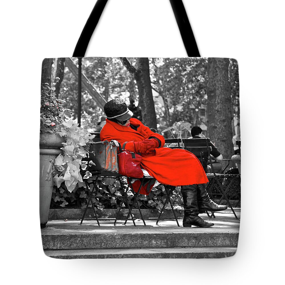 Lady Tote Bag featuring the photograph Lady in red by Giorgio Tuscani