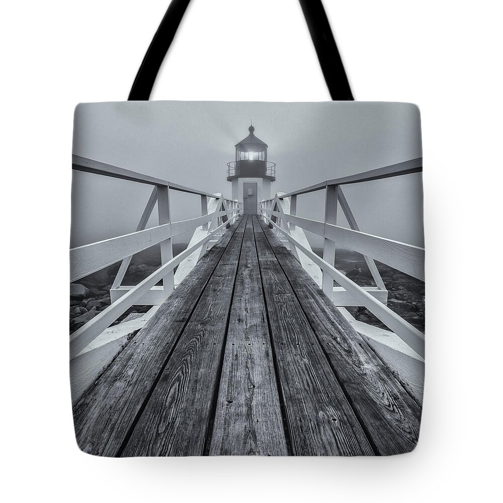 Marshall Point Light Tote Bag featuring the photograph Marshall Point Lighthouse by Rob Davies