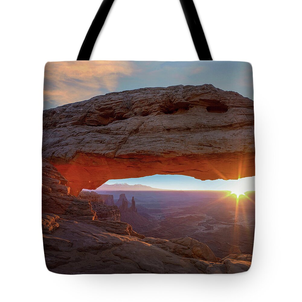 00586244 Tote Bag featuring the photograph Mesa Arch, Canyonlands National Park, Utah by Tim Fitzharris