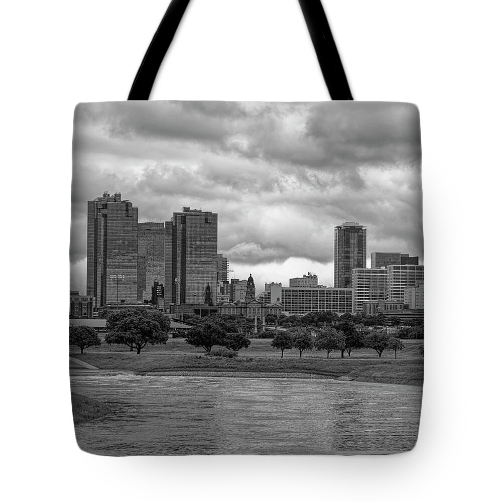 Fort Worth Skyline Tote Bag featuring the photograph Moody Fort Worth by Jonathan Davison
