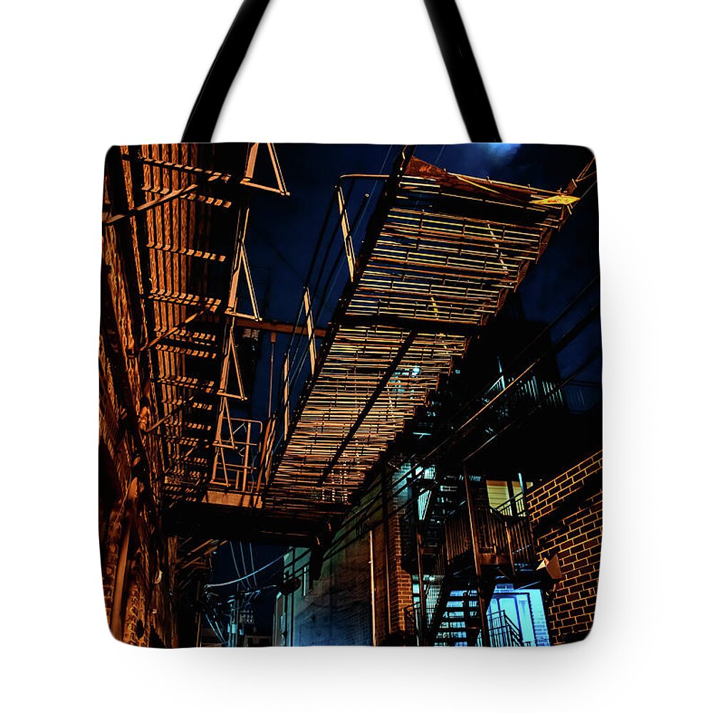 Chicago Tote Bag featuring the photograph Moonlight by Bruno Passigatti