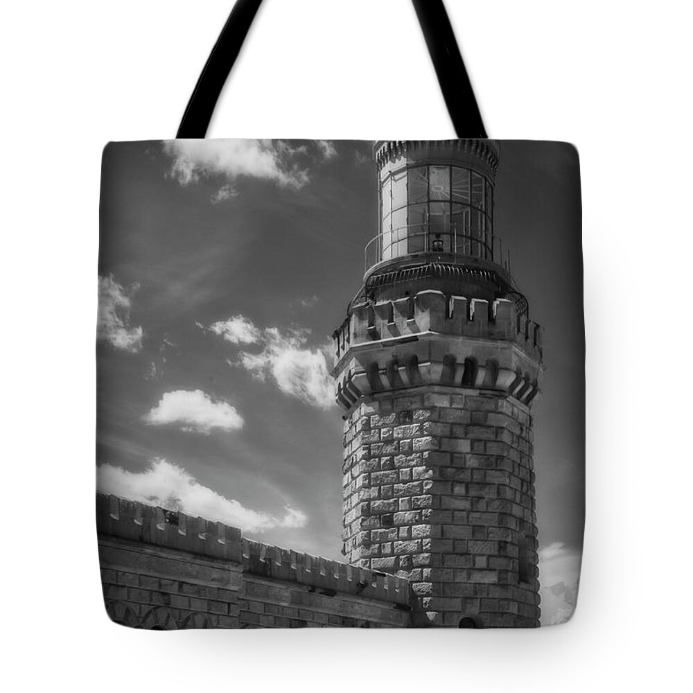 Navesink Light Station Tote Bag featuring the photograph Navesink Twin Lights by Susan Candelario