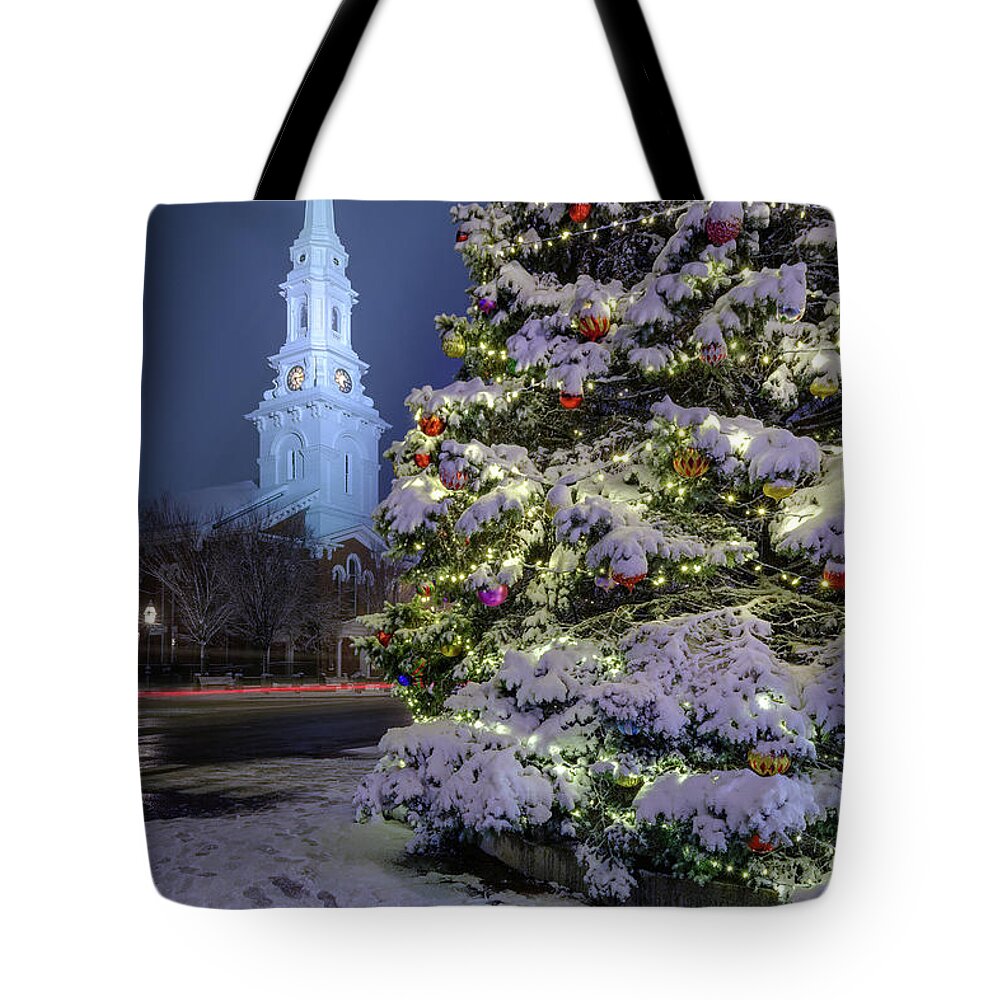 Market Square Tote Bag featuring the photograph New Snow For Christmas by Jeff Sinon