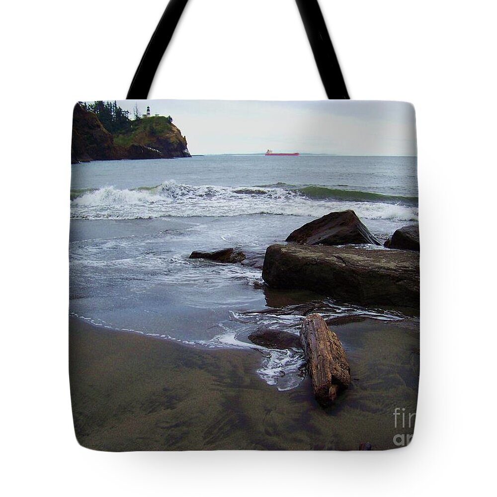 Beach Tote Bag featuring the photograph North Head Lighthouse Beach by Julie Rauscher