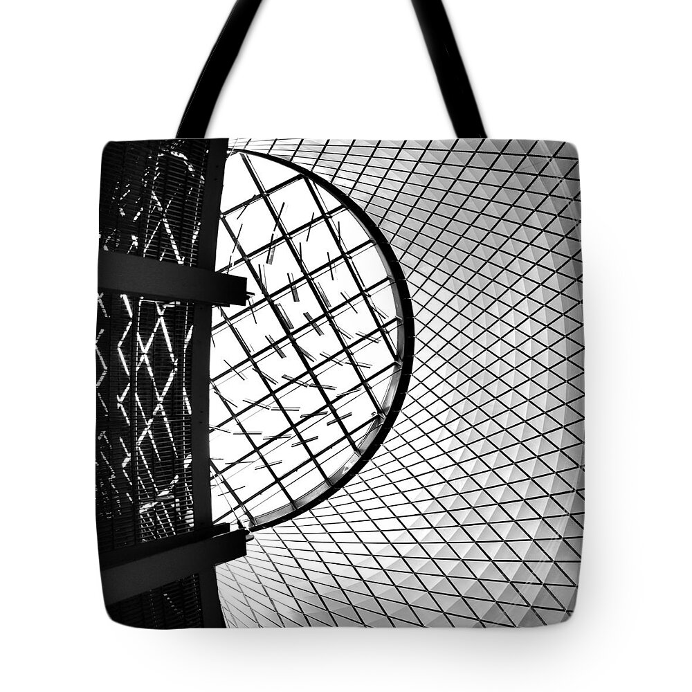 Patterns Tote Bag featuring the photograph Oculus and Sky Reflector Net by Steve Ember