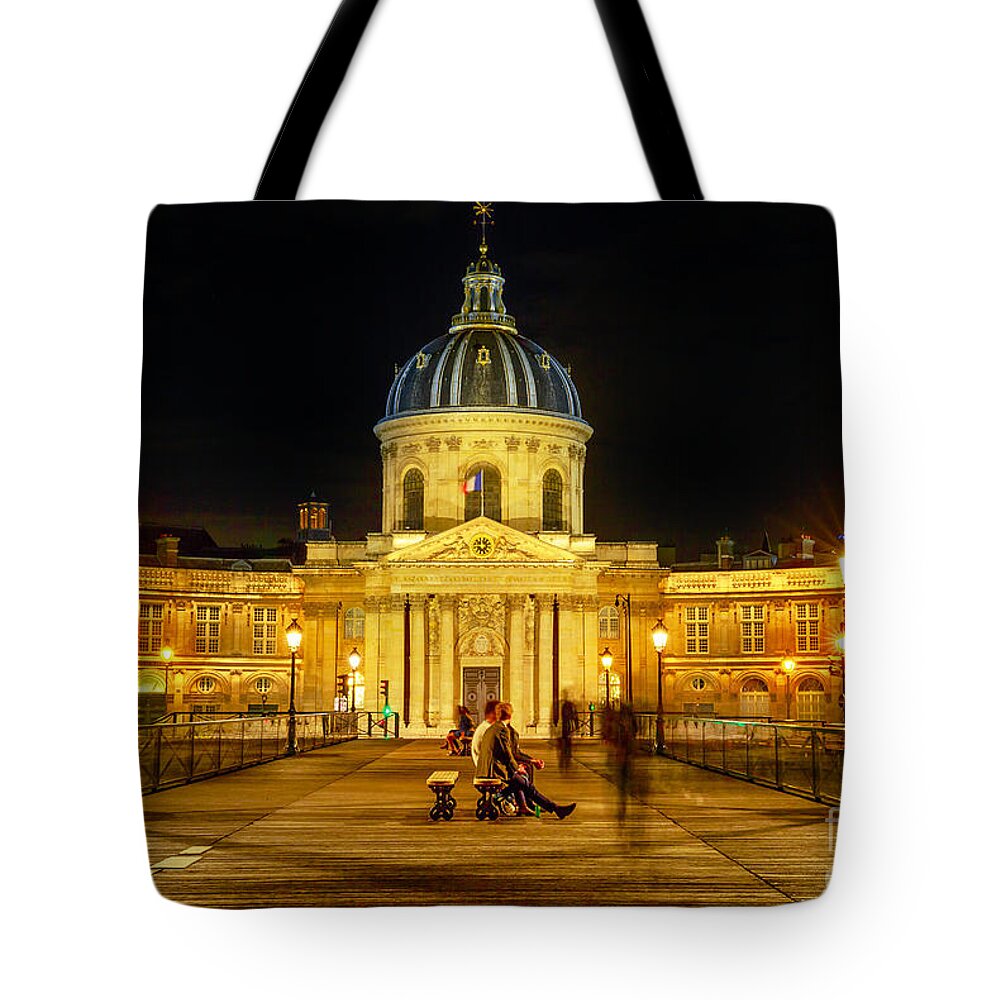 Paris Tote Bag featuring the photograph Pont des Arts night by Benny Marty