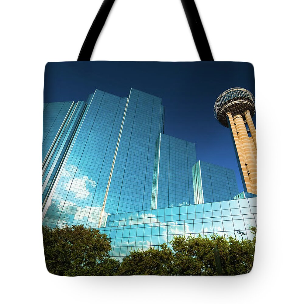 Hotel Tote Bag featuring the photograph Reunion Tower And Hotel by Davel5957